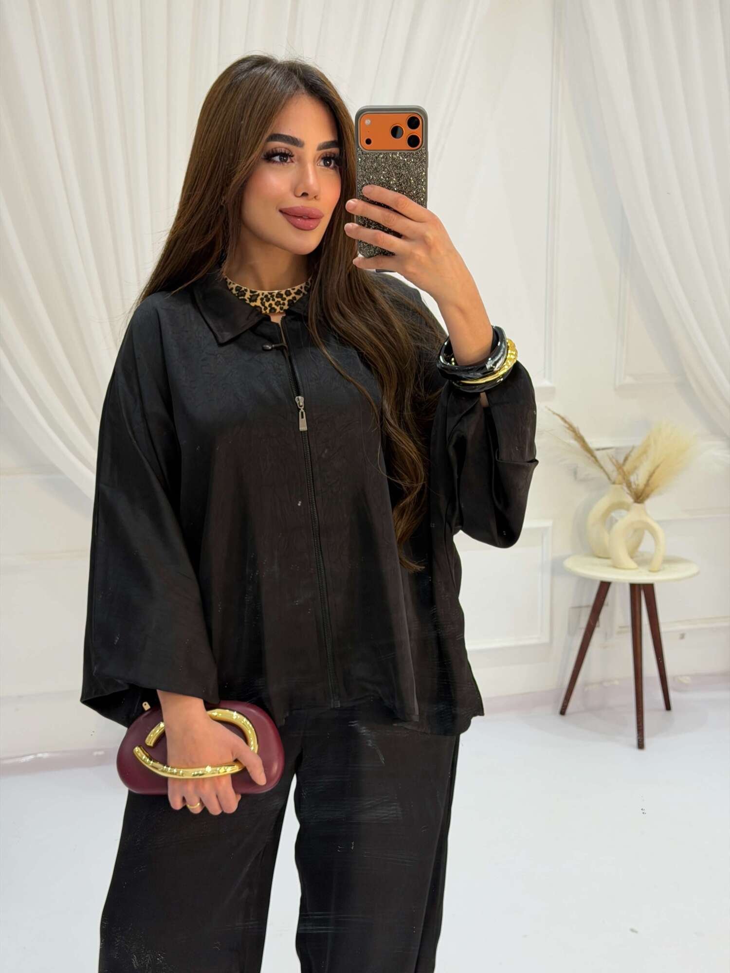 Elegant Satin Two-Piece Suit - Image 4