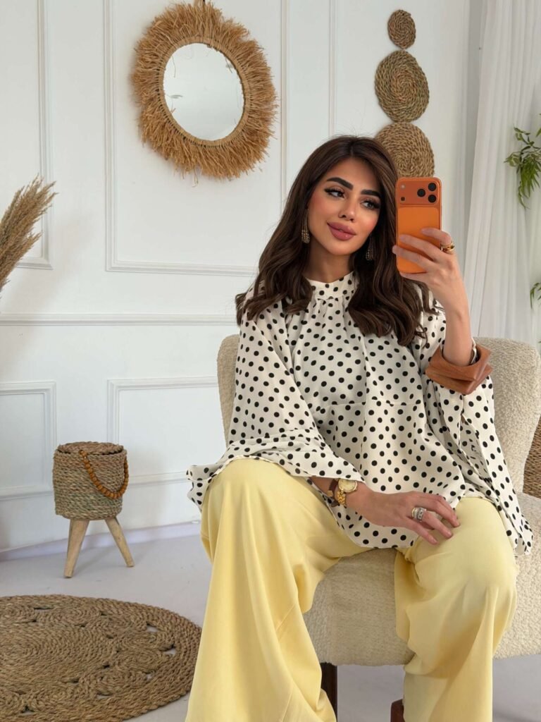 Free Size Dot Polka Blouse